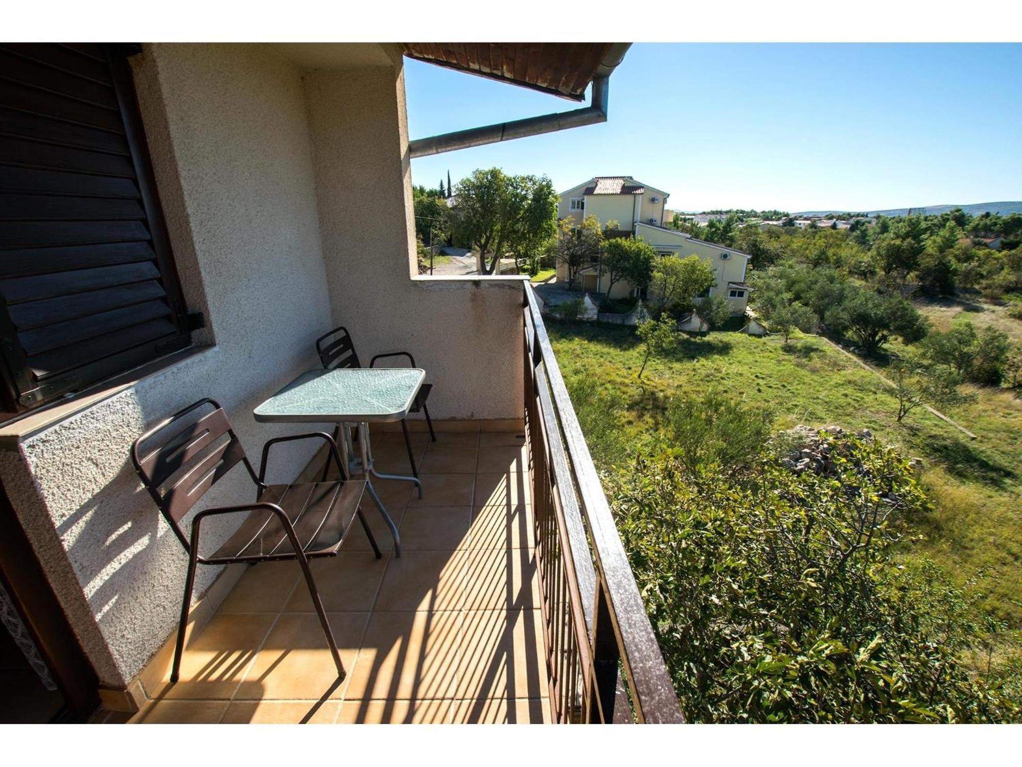 Apartments Velebit สตารีกราด-ปาเคลนีซา ภายนอก รูปภาพ